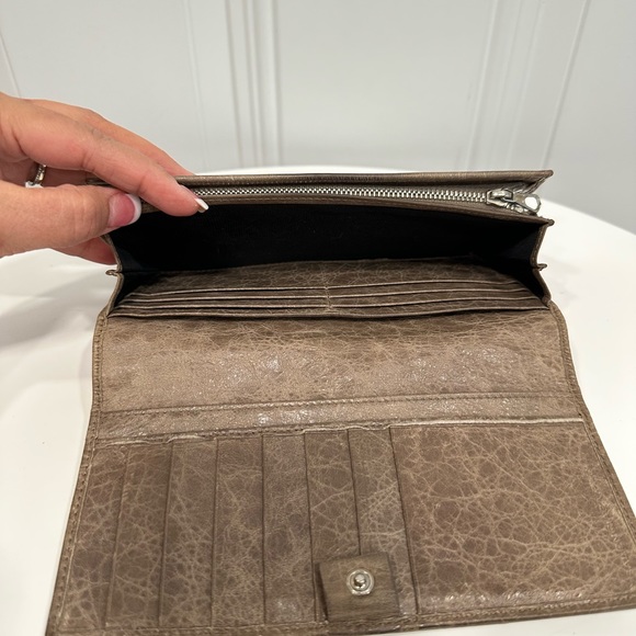 BALENCIAGA Leather Printed Continental Wallet - Picture 6 of 12